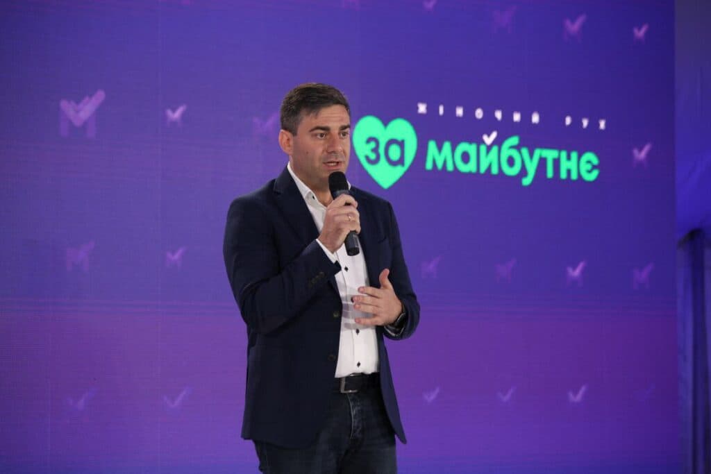 “На Донбассе решается судьба Украины”: чем был особенный женский форум и форум партии “За майбутнє” в Краматорске
