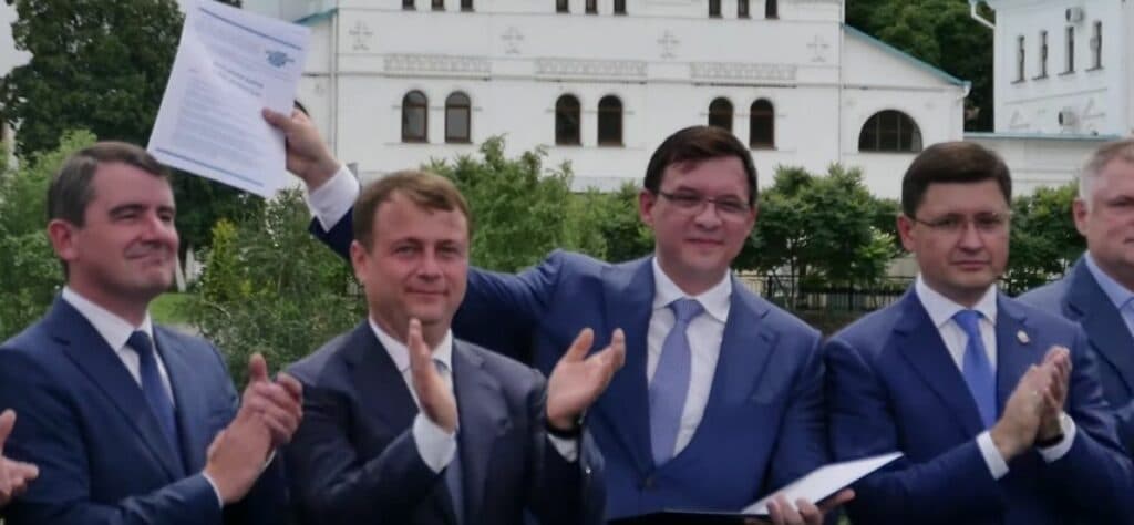 Вадим Лях на съезде партии “Оппозиционный блок”, 2015 год