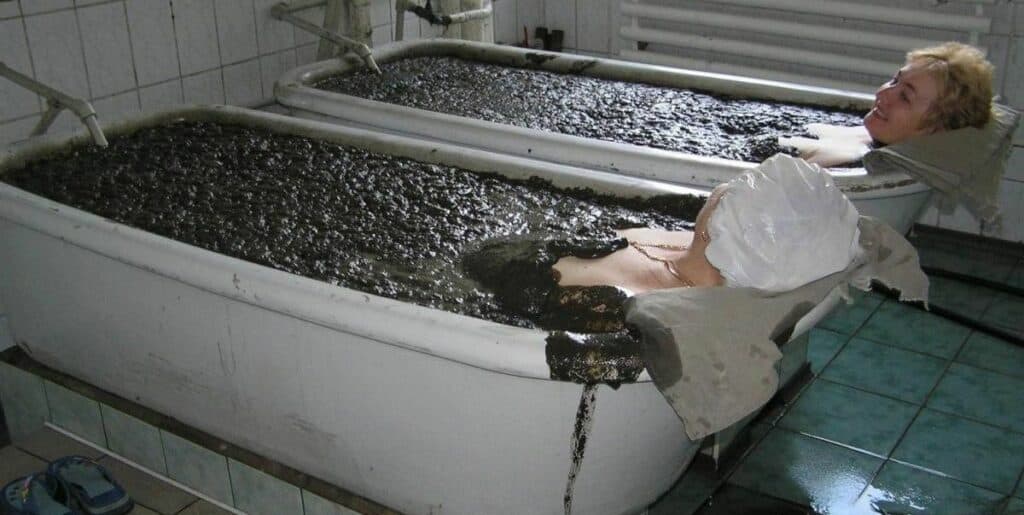 “Лучше израильских”: чем особенны грязи в Славянске