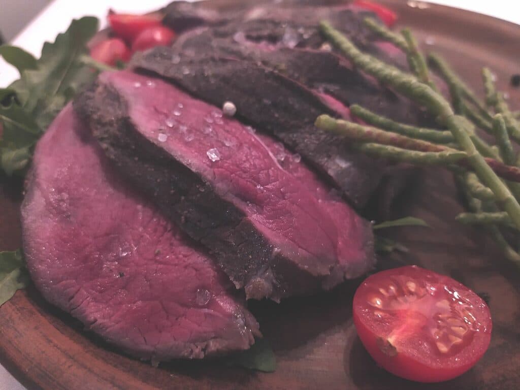 Стейк из 17 века и "марсианская трава" с соленых озер: историческая кулинария Славянска