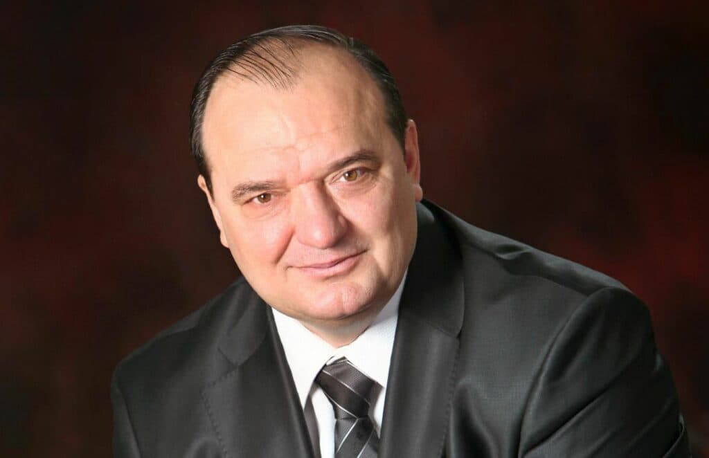 Владимир Струк