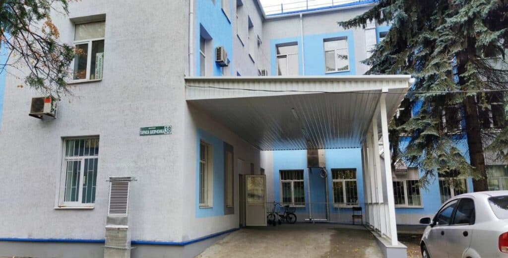 Славянск готовится к "красной зоне": что изменится и готовы ли больницы?