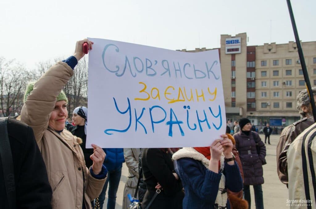 Сьогодні відзначається сьома річниця початку в Україні Революції Гідності. “ВВ” поспілкувався з учасником тих подій та одним з організаторів Євромайдану у Слов’янську.