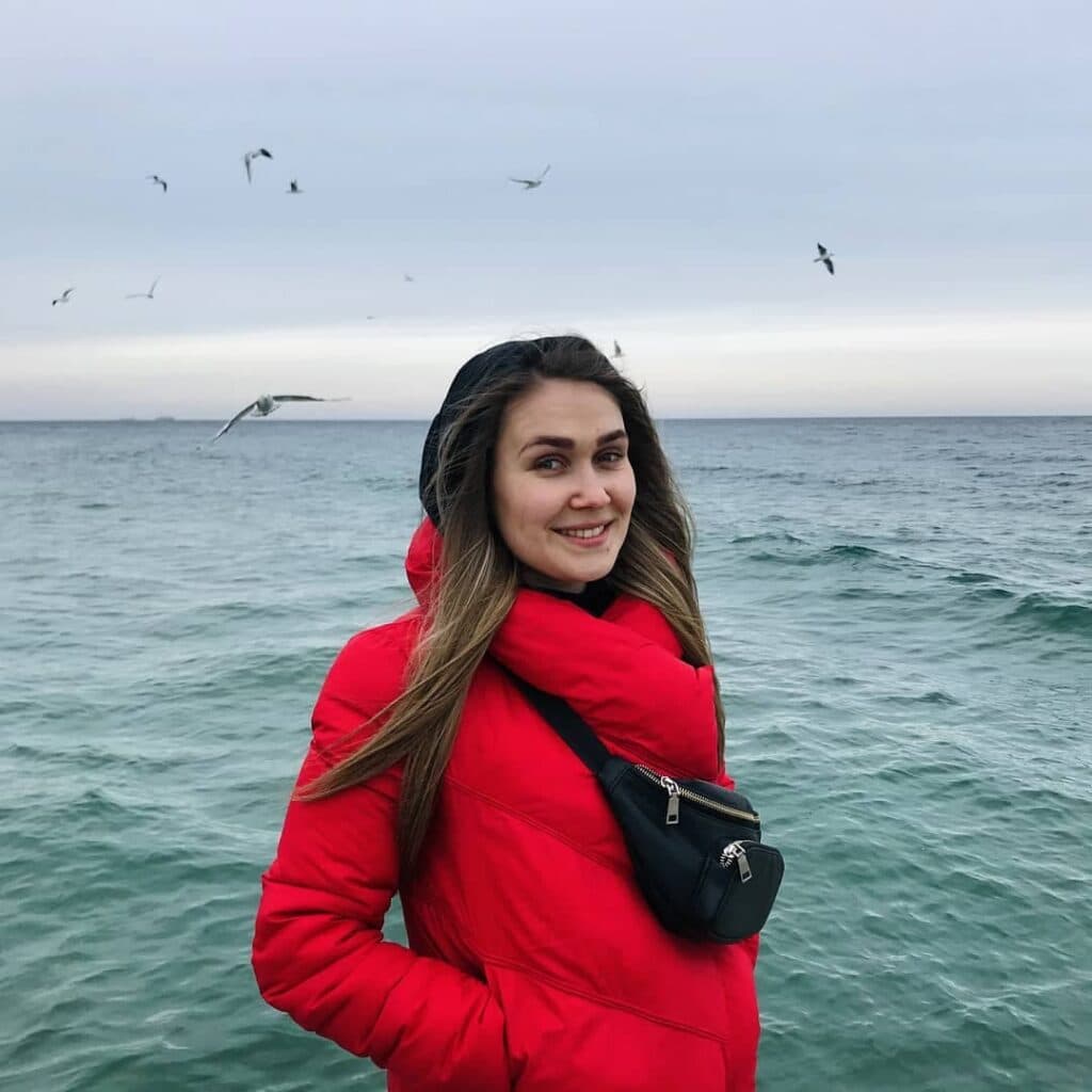 О чем принято шутить в Мариуполе? Главные стендаперы города о локальном юморе, табу на сцене и "чернухе"