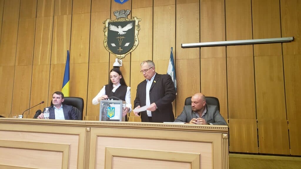 Вперед в прошлое? Результаты местных выборов в Славянске