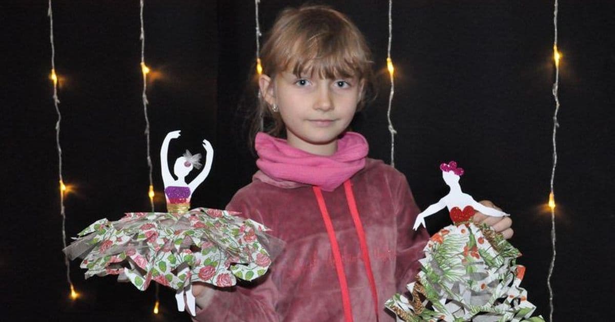 В’язаний Бичок як крок до арттерапії. Для чого Олег Сенцов та Яніна Соколова “постять” фото малюків Донбасу і чому це важливо