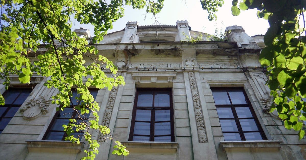 Бесценное наследие: 5 архитектурных памятников Славянска, которые требуют срочной реставрации 