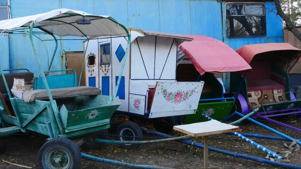 Ближе к природе: в Славянске открылся мини-зоопарк