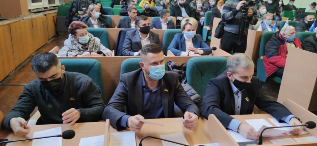Интриги Славянского двора: обновленный горсовет приступил к работе
