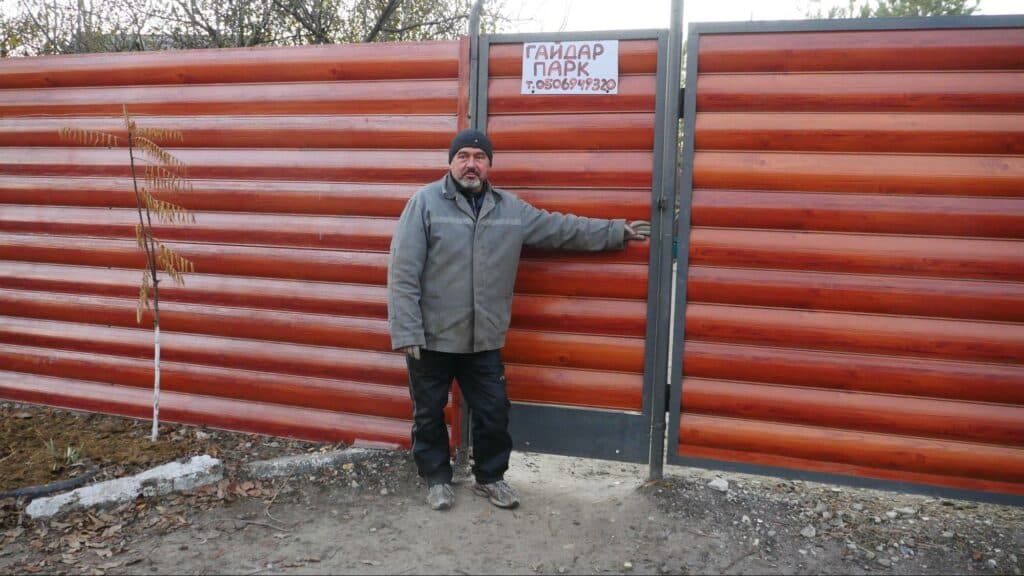 Ближе к природе: в Славянске открылся мини-зоопарк