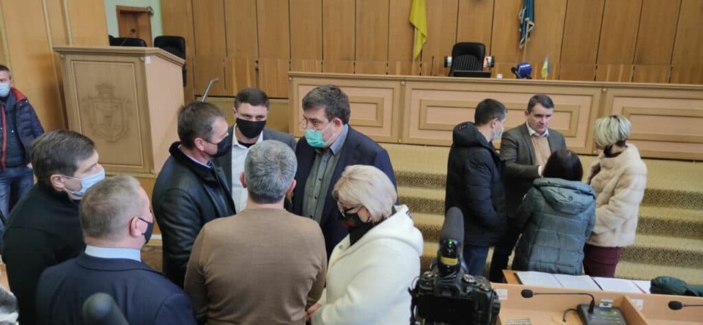 Интриги Славянского двора: обновленный горсовет приступил к работе