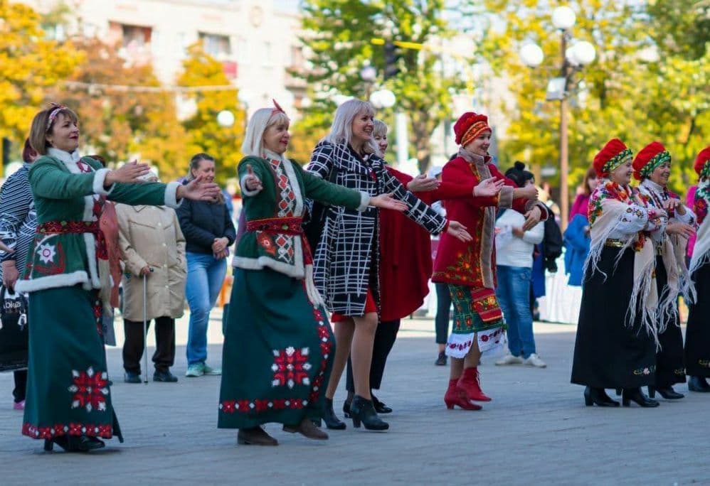 “Сделано с любовью” в Северодонецке: как творчество одного человека может стать традицией целого города