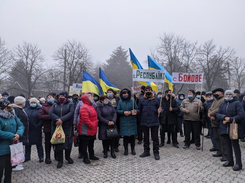Клад или пороховая бочка? Чем обернется добыча циркония под Мариуполем