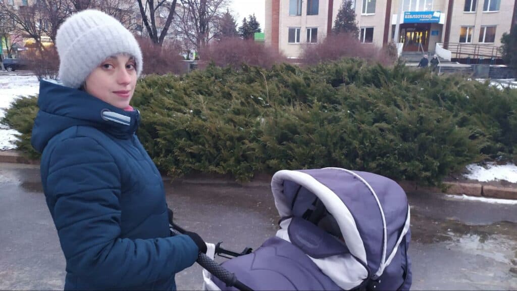 В Донецкую область пришли бэби-боксы. Кому они нужны и хватит ли на всех?