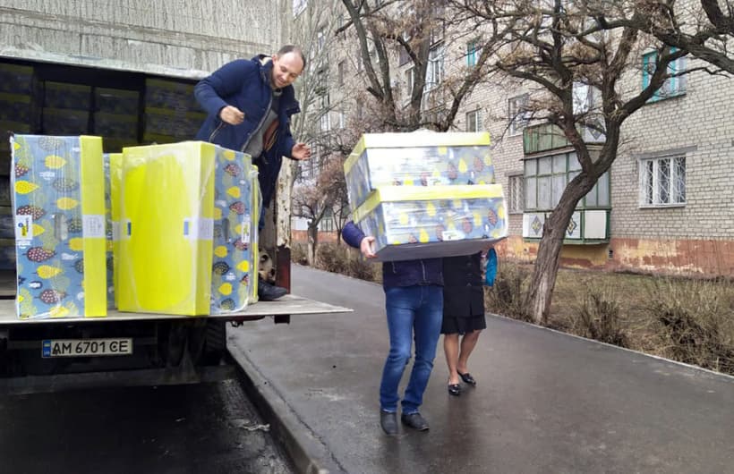 В Донецкую область пришли бэби-боксы. Кому они нужны и хватит ли на всех?