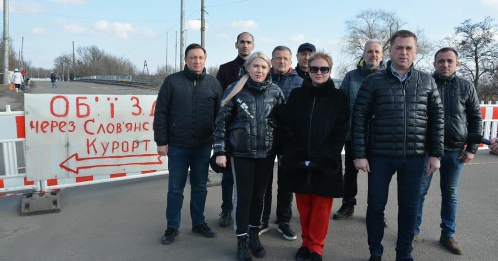 “Депутатів геть!”: к чему приведет политический коллапс в Славянске