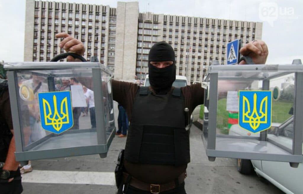 ВГА или перевыборы? Политический кризис в Славянске достиг пика