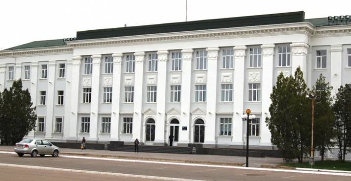 Старые новые руководители. В Луганской области назначили глав РГА и ВГА