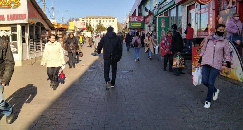 товары