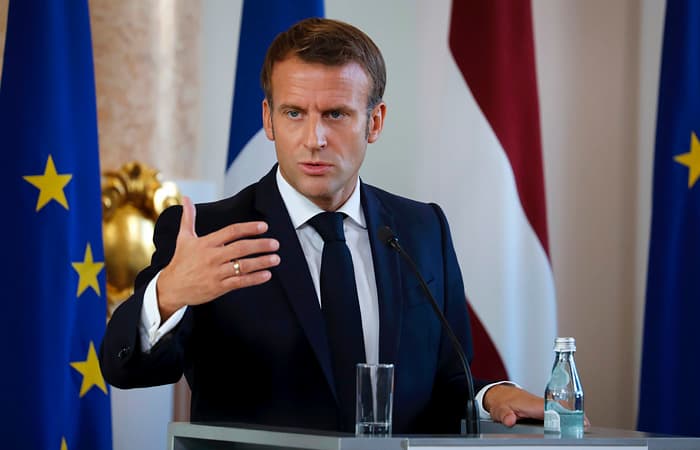 Макрон назвал темы для переговоров с Зеленским