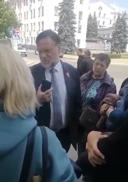 протесты жен в лнр