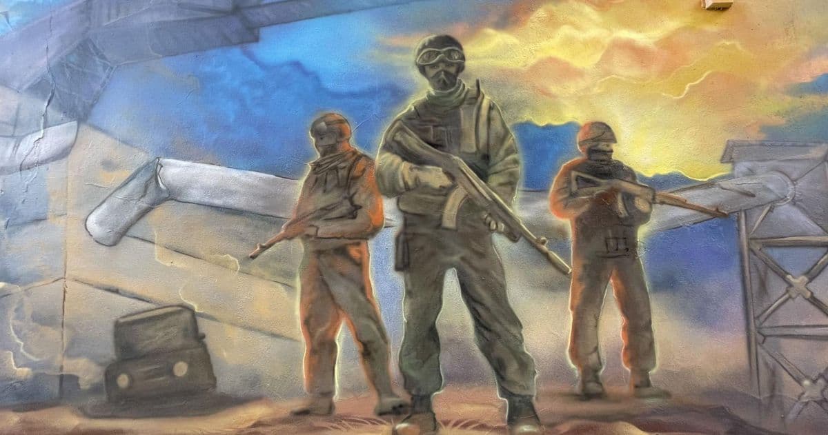 мурал львів маріуполь