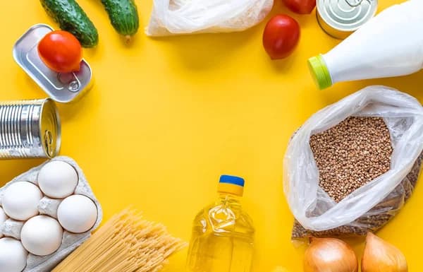 У Києві переселенці з Луганщини отримали понад 700 продуктових наборів на початку травня