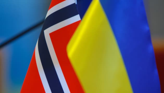Норвегія, Україна