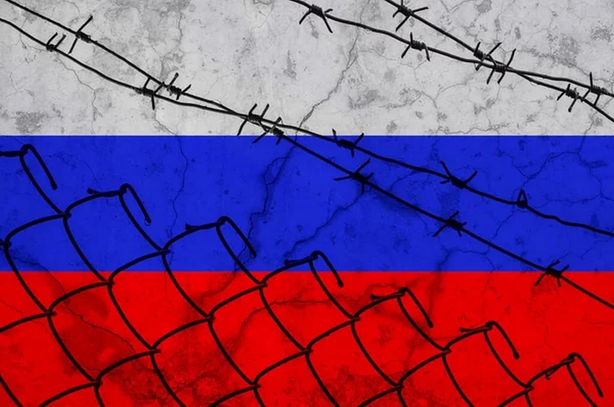 ЄС підтримав 12-й пакет санкцій проти росії
