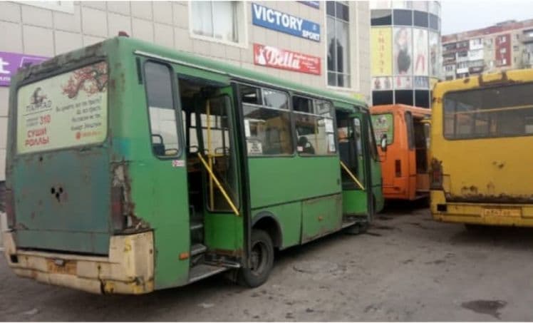 автобуси у Донецьку