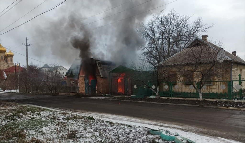 Внаслідок ворожого обстрілу Курахового1 людина загинула і 1 — поранена