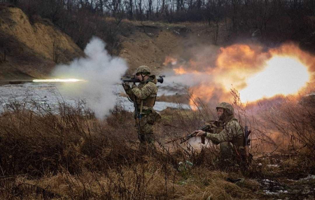 На Авдіївському напрямку українські захисники відбили 9 атак окупантів