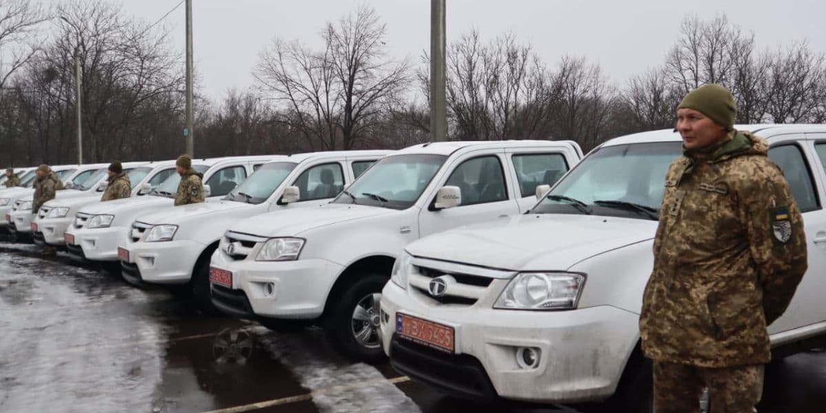 авто для захисників
