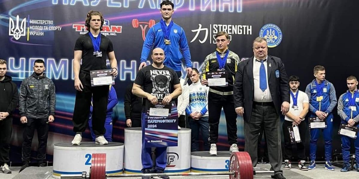 Паверліфтер з Рубіжного