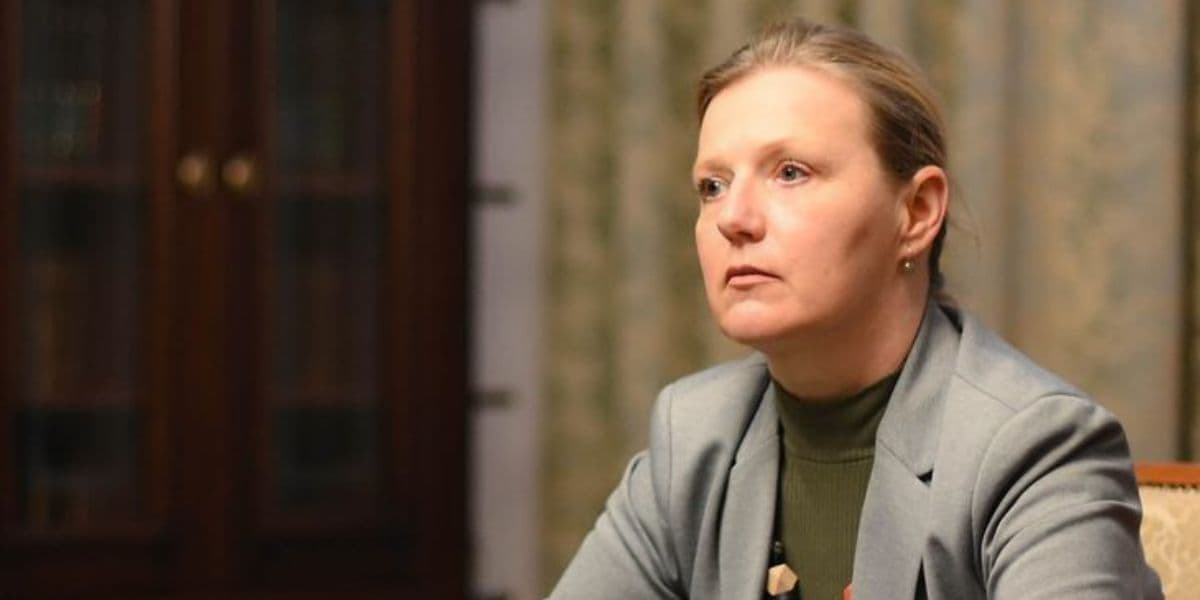 юлія лапутіна