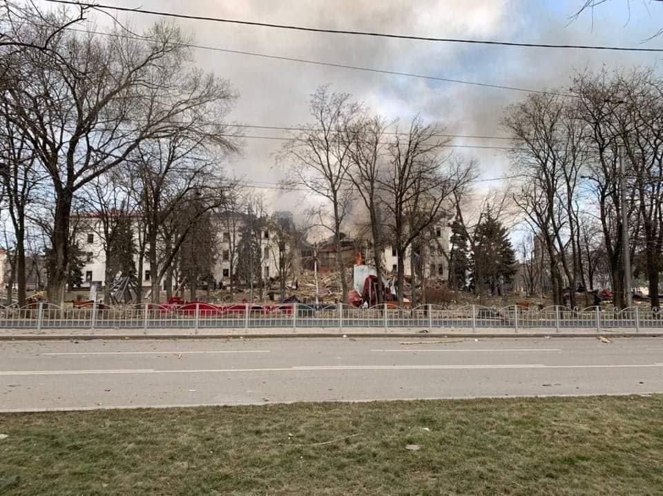 Драмтеатр Маріуполь