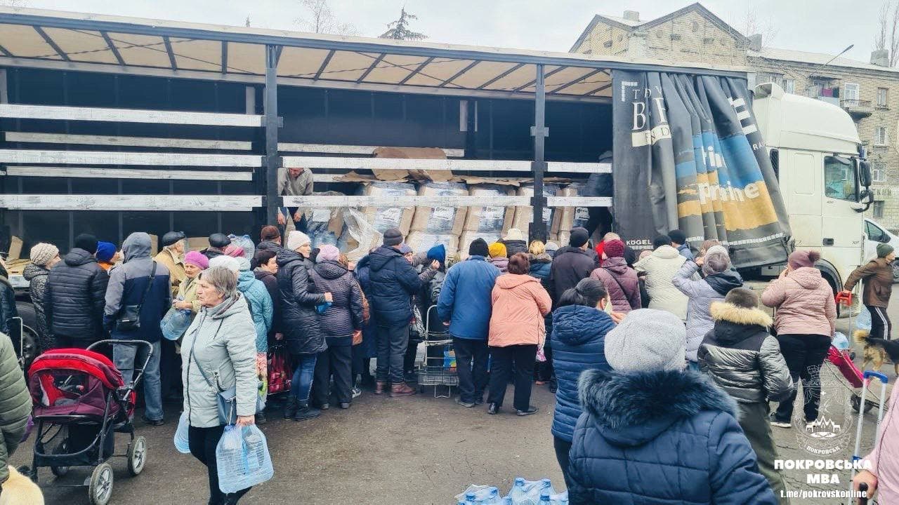 Мешканці Покровського району отримали продуктові набори від GEM (фото)