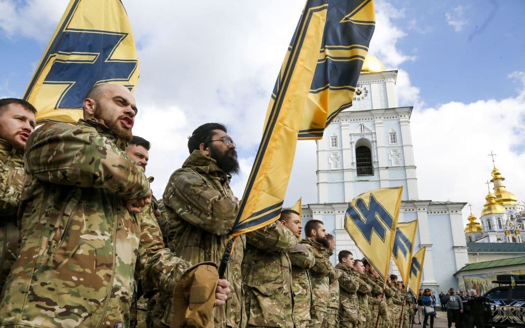 10 років Азову