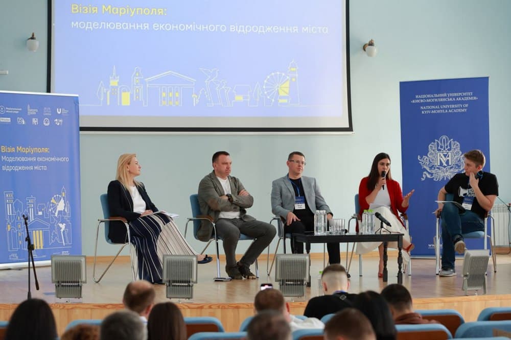 У Києві обговорили економічне відновлення Маріуполя