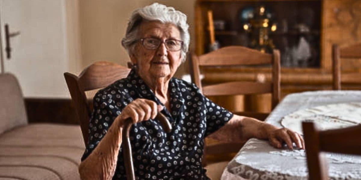 пенсіонерка