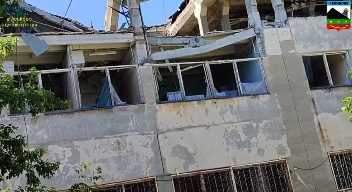 Армія окупантів завдала чергового удару по Селидовому