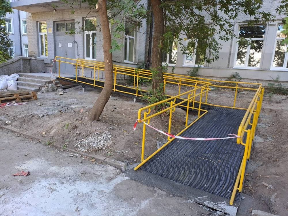 Український державний університет передав у користування Маріупольській громаді нашій 5 будівель у Дніпрі для ВПО (відео)