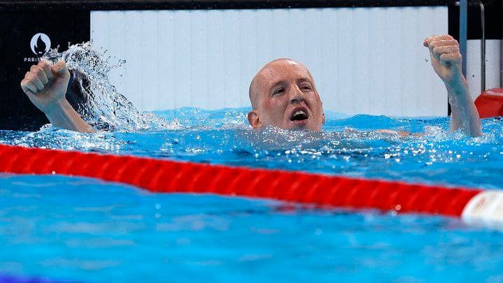 Олександр Комаров