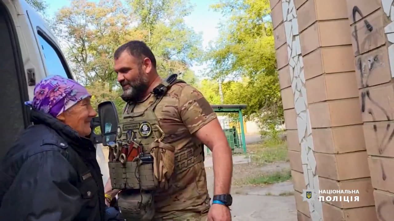 Евакуація поліцією