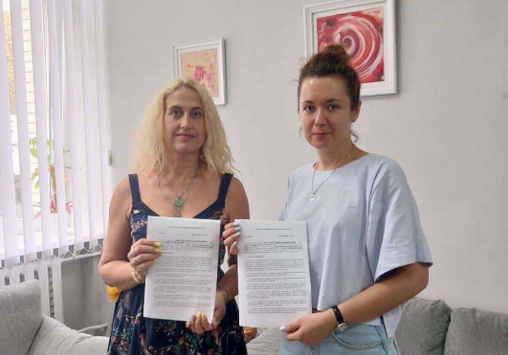 У Черкасах підписали меморандум з центром психології "Сяючий шлях" для допомоги переселенцям з Маріуполя