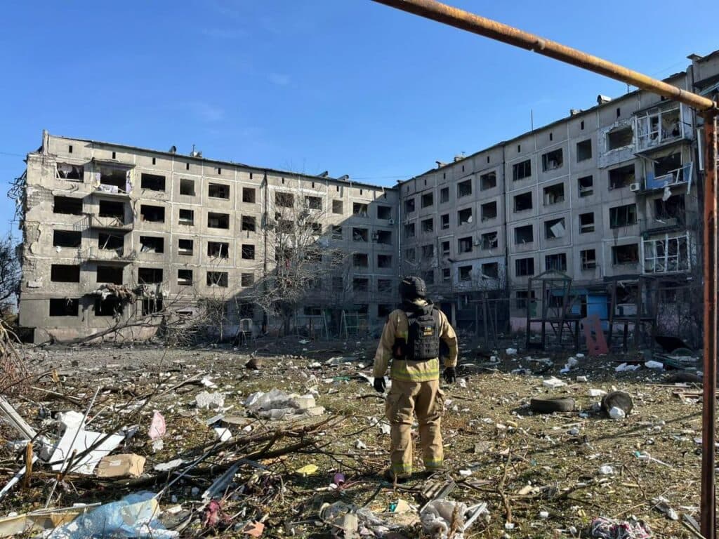 мирноград 3