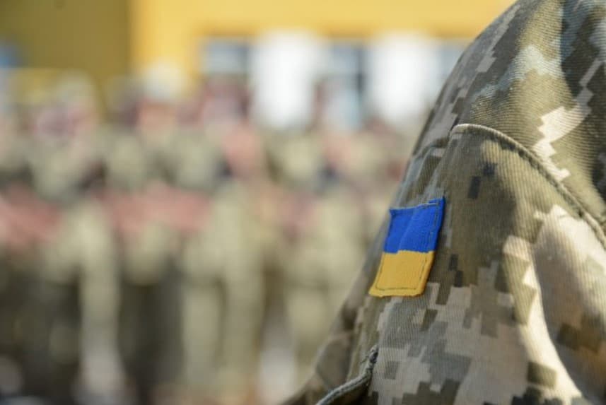 захисники україни