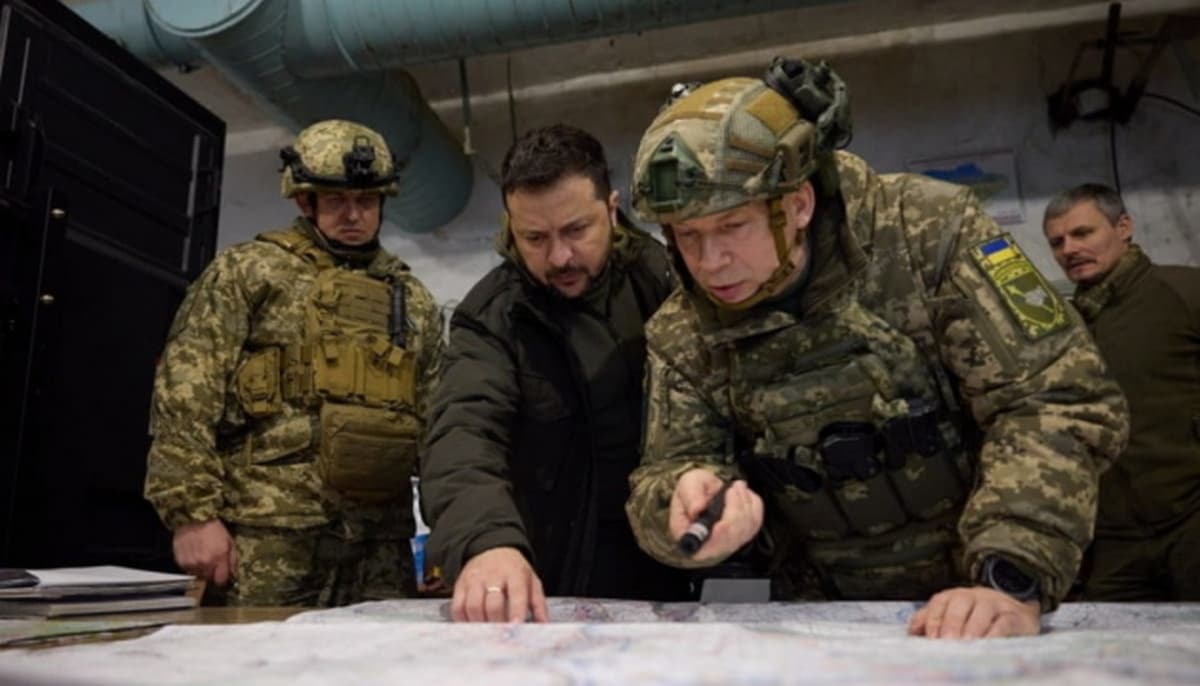 Зеленський обговорив з Сирським фронт — Курахівський напрямок і Курську операцію