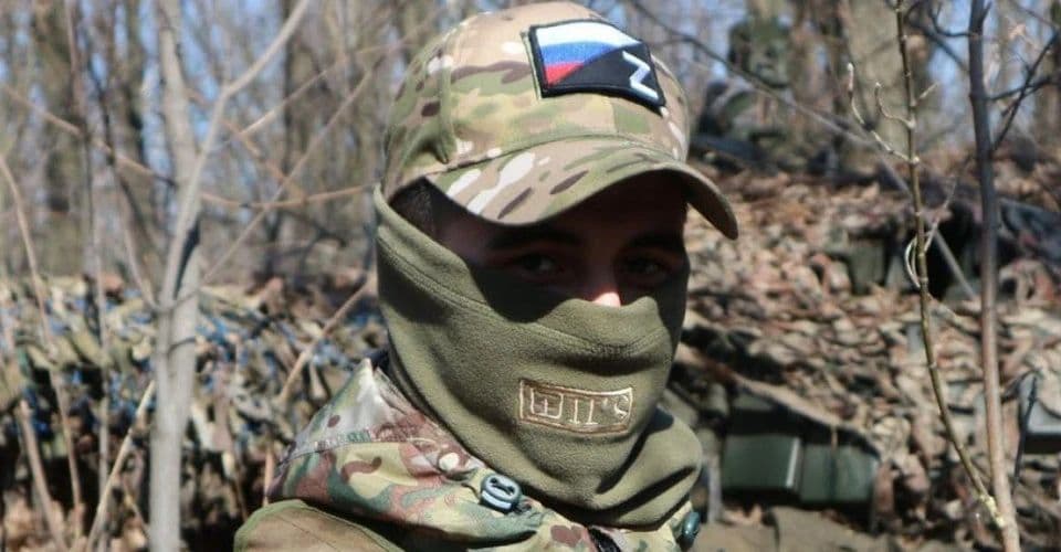 фейкові добровольці