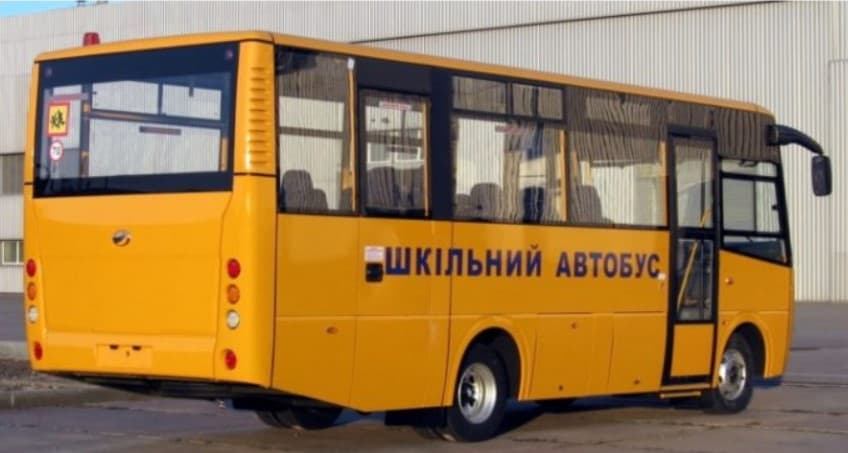 шкільний автобус